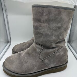 UGG Cream Shearling Lined Boots
